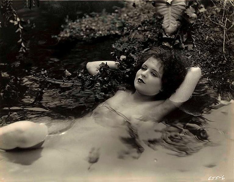 Clara Bow boobs are visible