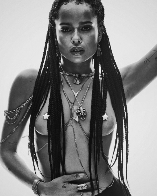 Zoe Kravitz photos between the legs